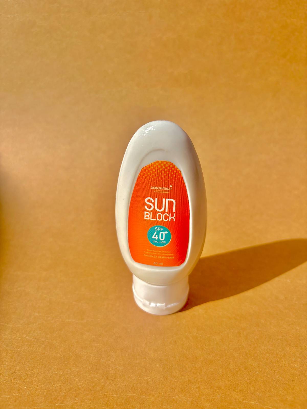 SUN BLOCK (SPF 40+)